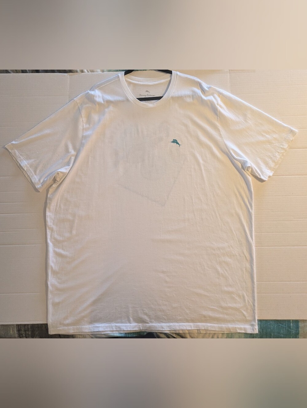 Tommy Bahama White Short-Sleeve Crewneck T-Shirt- 3XLT (NWOT)